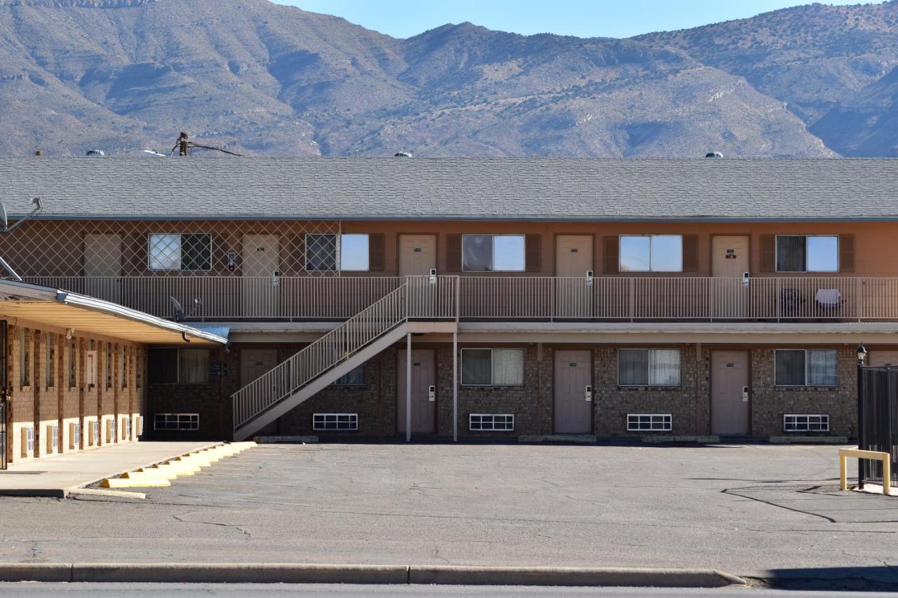 Satellite Inn Alamogordo Εξωτερικό φωτογραφία