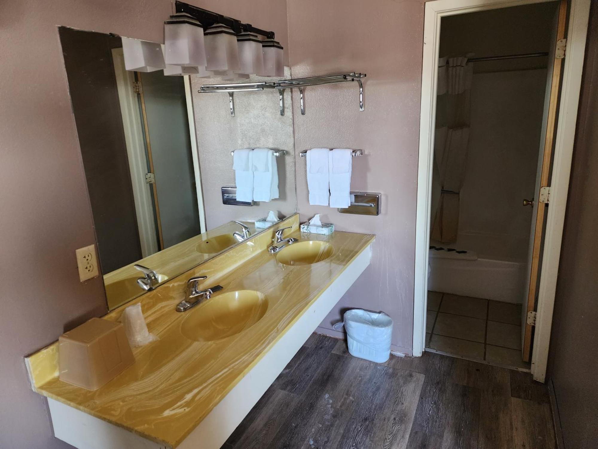 Satellite Inn Alamogordo Εξωτερικό φωτογραφία