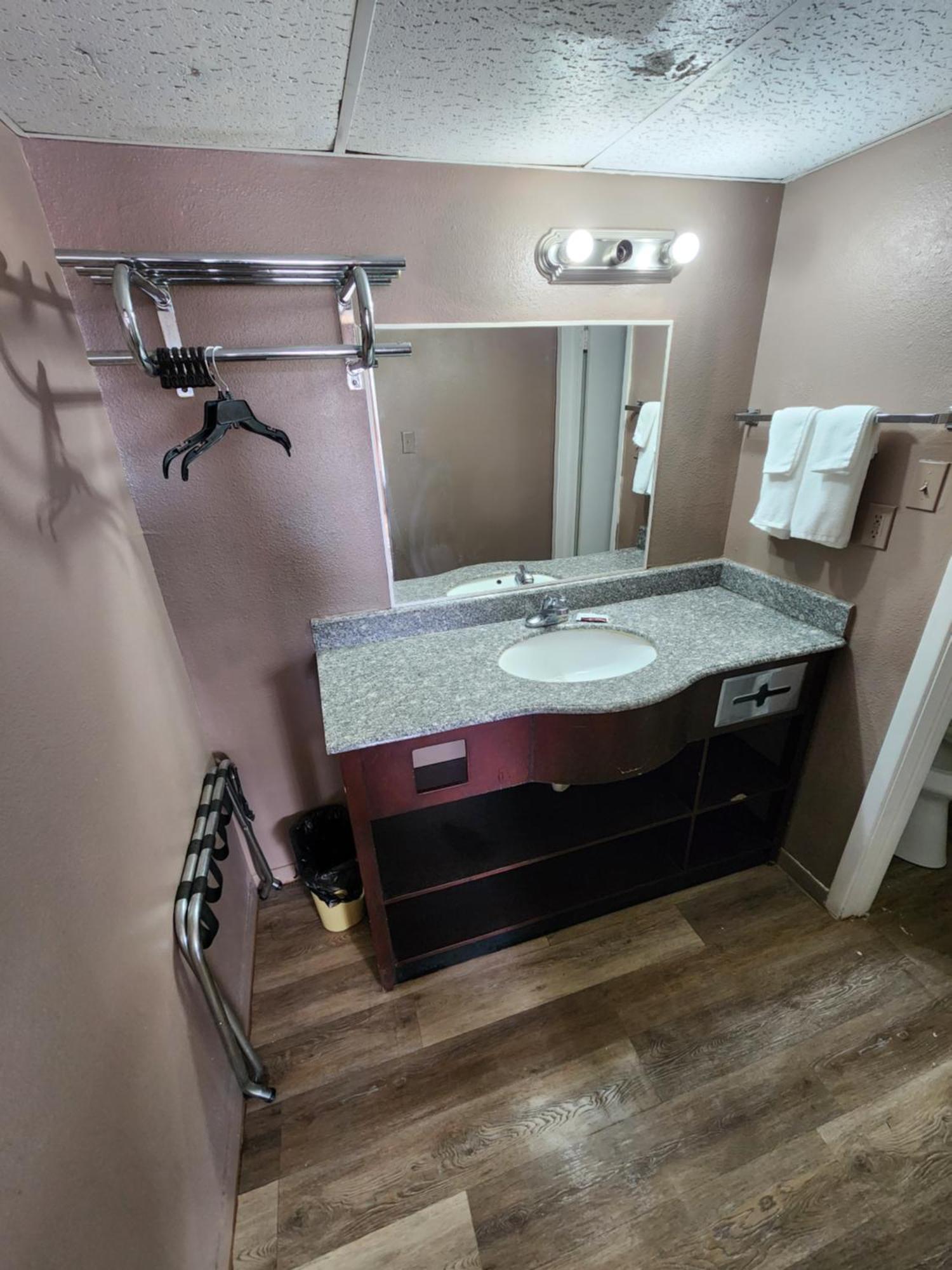 Satellite Inn Alamogordo Εξωτερικό φωτογραφία